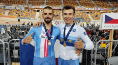 Matyáš Koblížek mistrem Evropy v eliminaci! Daniel Babor přidává bronz ve scratchi