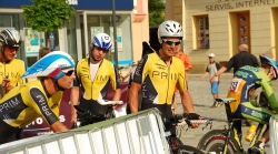 img00027.jpg