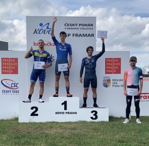 Babor druhý ve scratchi na GP Framar