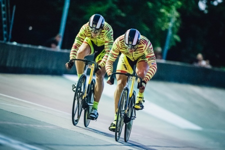 Robin Wagner ovládl sprint, v bodovacím závodě zvítězil Roman Gladysh 