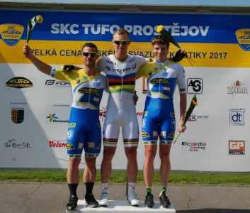 Prostějovští závodníci úspěšní i druhý den GP ČSC