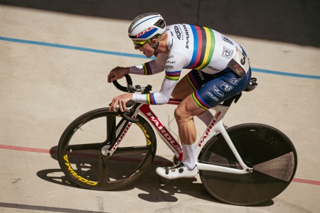 Prostějováci na GP Favorit Brno-Přilba Moravy, MČR madison a scratch, ale taky na silničním MS v Belgii